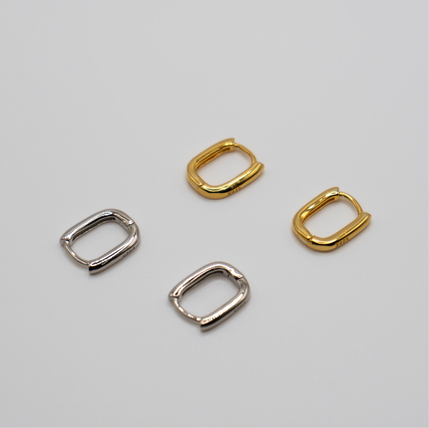 Lula Sea Staple Hoop earring,  U-shaped hoop earrings 18k gold vermeil
Lula Sea Jewellery nz Gold and silver pictured